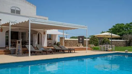 Captivating country house with pool on a large plot of land Captivating country house with pool on a large plot of land